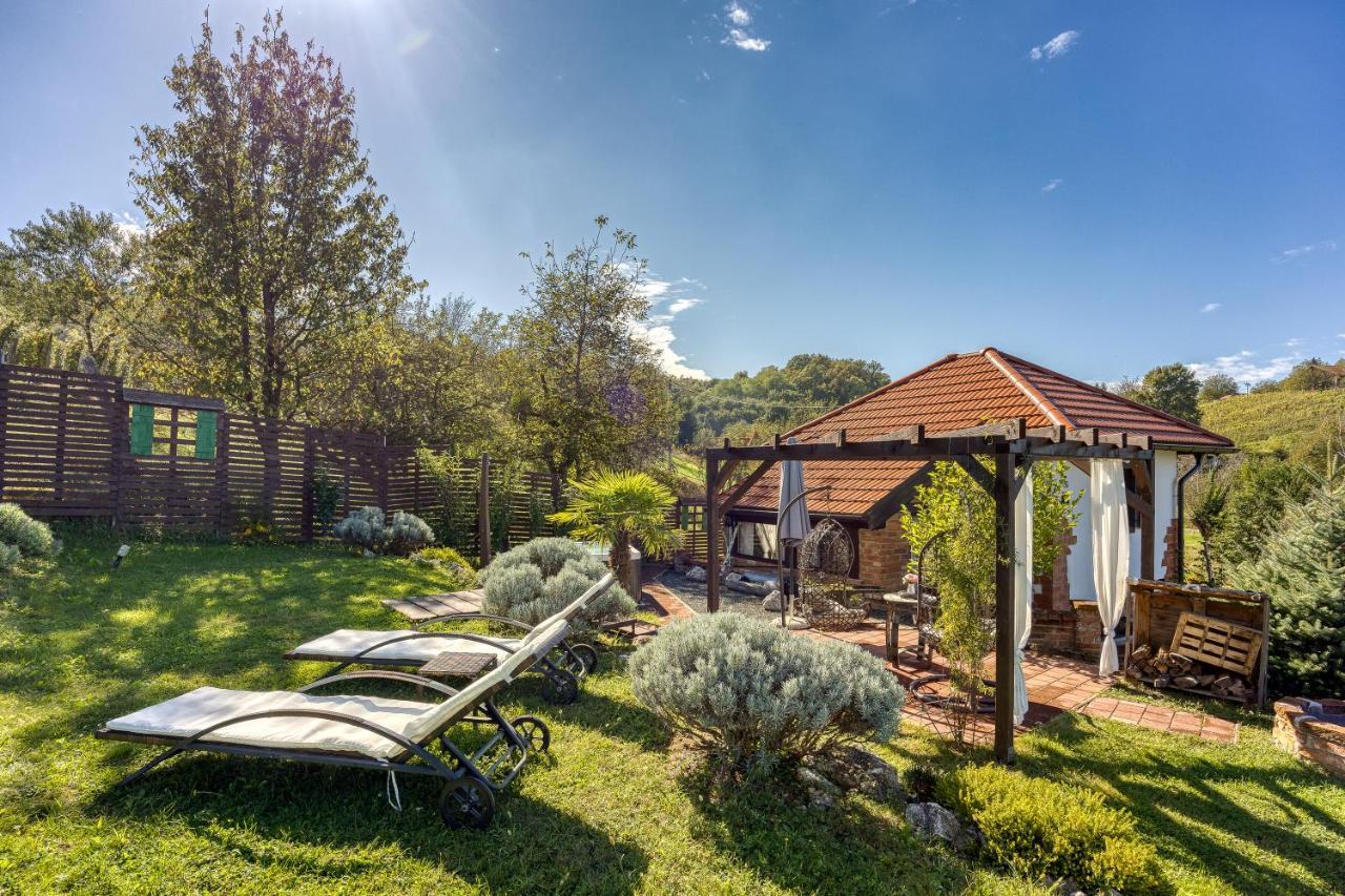 Romantic Haven With Hot Tub - Happy Rentals Beretinec Exterior foto