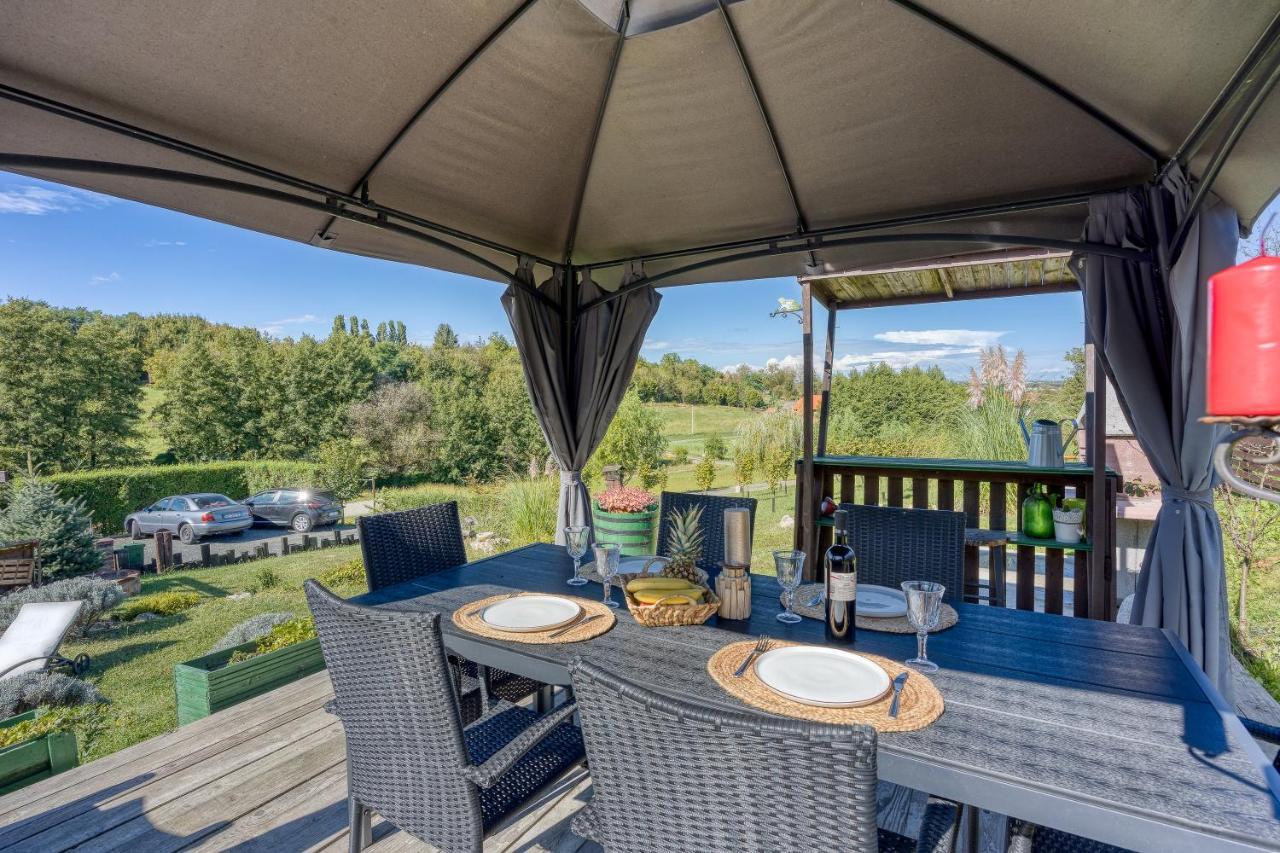 Romantic Haven With Hot Tub - Happy Rentals Beretinec Exterior foto